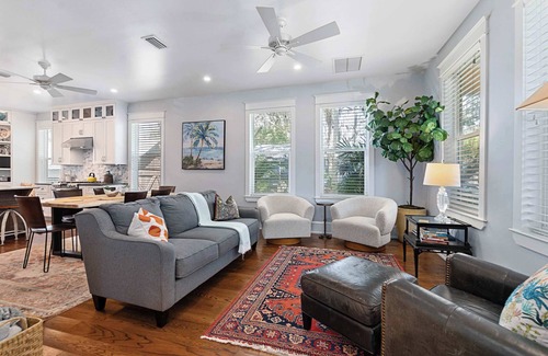 Lincolnville House | Twin Palms l Craftsman Cottage l Walk to DNTN
