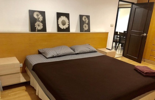 Khlong Toei Nuea Apartment | Twin Peaks Sukhumvit Suites