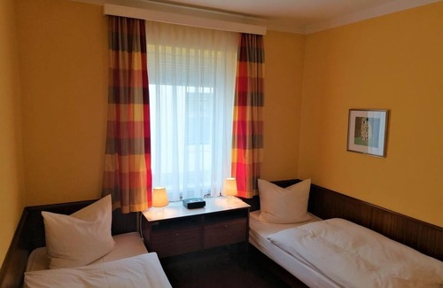 Fuerstenfeld Bed & Breakfast | Twin room 40 - B³ Barbara's Bed & Breakfast