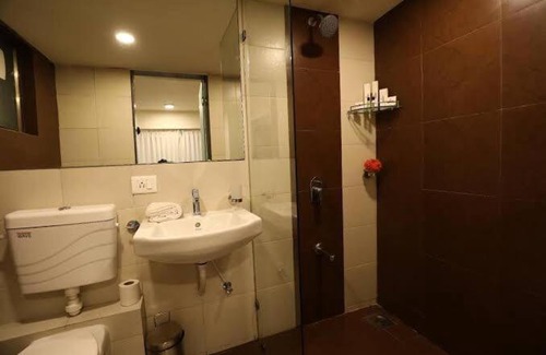 Dumas House | Twin tower holiday homes
