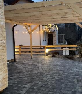 Valiug Villa | Twin Villa