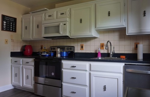 Lake Ridge House | Twinhouses - Two Townhomes