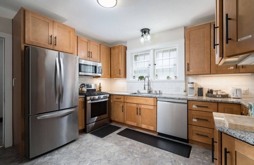 Shorewood House | Two 3 BR Units - Entire Bi-Level in Shorewood WI