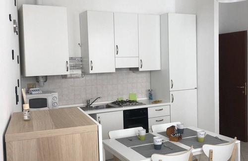 Roiano-Gretta-Barcola-Cologna-Scorcola House | Two Ale - New court house in Trieste