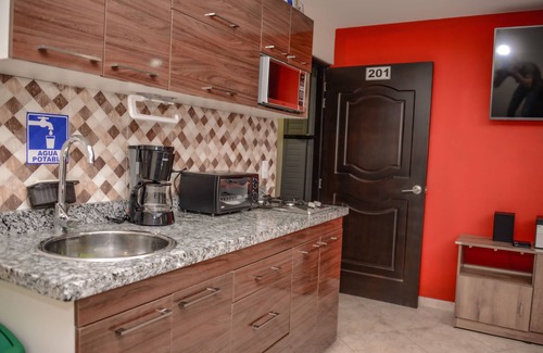 Astorga Apartment | Two Bedroom AC Hot Tub, Balcony, Full kitchen Parque Poblado Big Bedroom apt 201