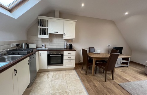 Armagh Apartment | Two-Bedroom Apartment (4 Adults)