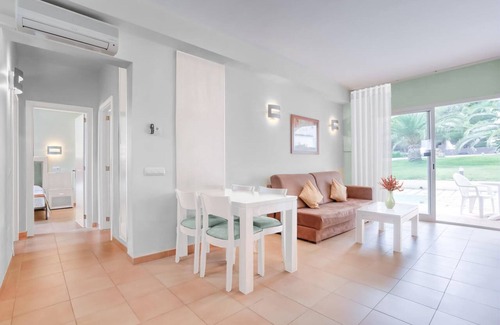 Cala Mandia Apartment | Two-Bedroom Apartment