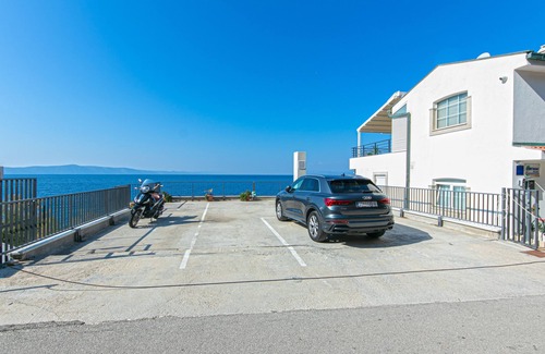 Drasnice Apartment | Two bedroom apartment near beach Drašnice, Makarska (A-6652-d)