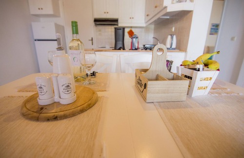 Ag. Georgios Apartment | Two bedroom apartment only 100m from one of the most beautiful beaches of Corfu.