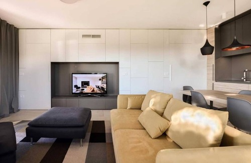 Portoroz Apartment | Two Bedroom Apartment with Balcony & Sea View Villa Forgotten Garden Portoroz