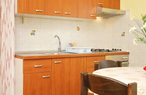 Loviste Apartment | Two bedroom apartment with balcony and sea view Lovište, Pelješac (A-10182-a)