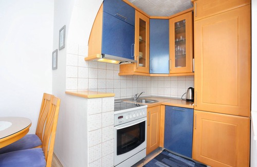 Arbanija Apartment | Two bedroom apartment with balcony and sea view Arbanija, Čiovo (A-15595-a)
