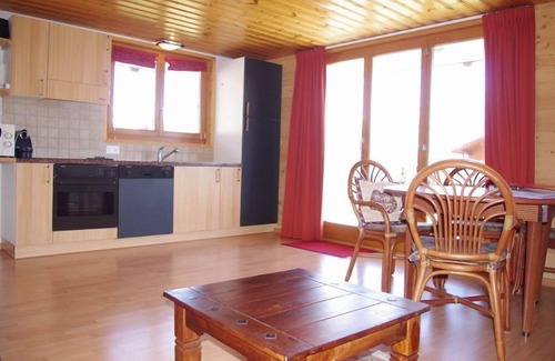 Leysin Apartment | Two-bedroom apartment with private entrance and private garden