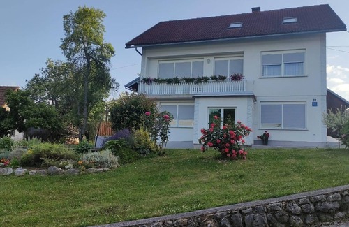 Slunj Apartment | Two bedroom apartment with terrace Slunj, Plitvice (A-22111-a)
