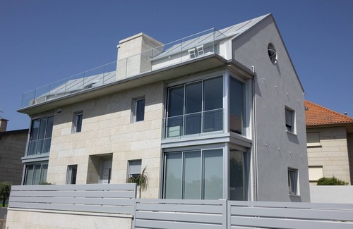 Alcabre Apartment | Two bedroom apartment with garden - DDS ONS