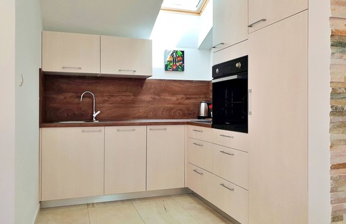 Silo Apartment | Two bedroom apartment with terrace and sea view Šilo, Krk (A-18685-b)