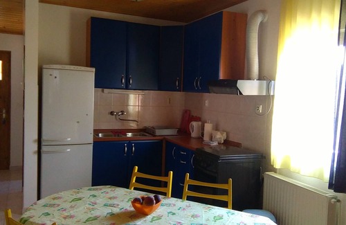 Rukavac Apartment | Two bedroom apartment with terrace and sea view Rukavac, Vis (A-13337-b)