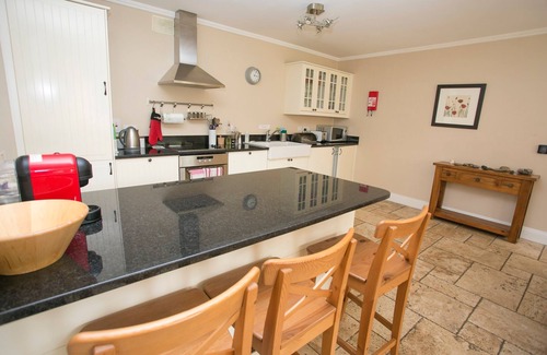 Lismullin Cottage | Two bedroom cottage in a landscaped courtyard in the heart of Ireland's Ancient East Region.