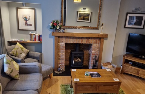 Dinnet House | Two Bedroom Cottage in the heart of Royal Deeside, Cairngorms Scotland.