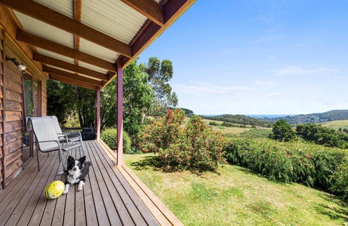 Johanna Cottage | Two Bedroom family farm cottage