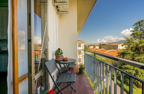 Coverciano Apartment | Two bedroom flat with hill views and free parking