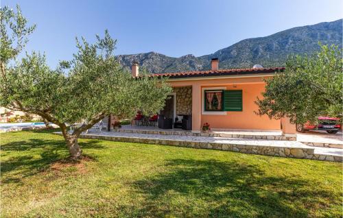 Kula Norinska House | Two-Bedroom Holiday Home In Desne