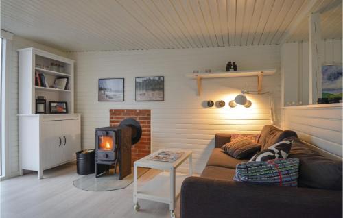 Skødshoved Strand House | Two-Bedroom Holiday Home In Knebel