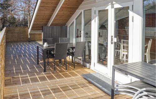 Skygge House | Two-Bedroom Holiday Home In Give
