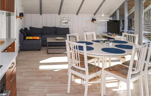 Skygge House | Two-Bedroom Holiday Home In Give