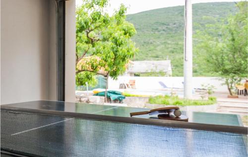 Slivno House | Two-Bedroom Holiday Home In Slivno