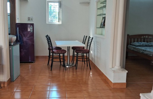 Vijayanagar 1st Stage House | Two bedroom home in Gokulam close to all yoga shala.Close to all tourist places