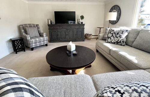 Defiance House | Two Bedroom Home