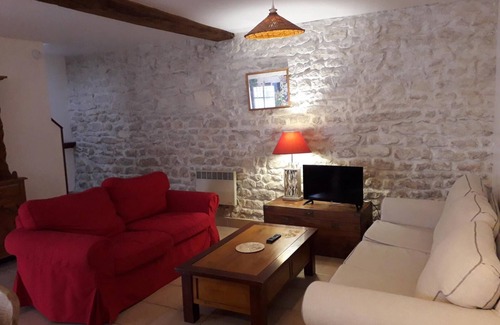 Ternant Apartment | Two Bedroom House in Domaine les Granges