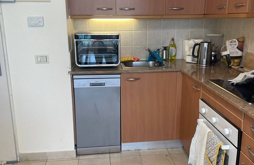 Haifa Apartment | Two bedroom one Ling room Apartment