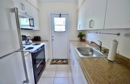 Deerfield Beach Apartment | Two Bedroom Retreat Near Deerfield Beach Pier