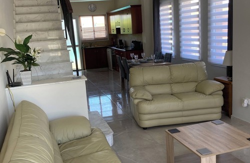Universal House | Two Bedroom Semi-detached House With Private Pool, A/c, Wifi in Kato Paphos