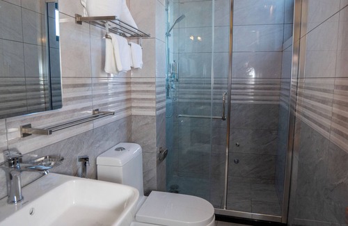 Lideta Apartment | Two Bedrooms Apartment - Located 5 minutes away from the Airport.