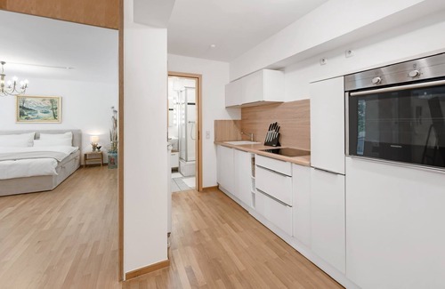 Marsfeld Apartment | Two-room apartment in the city center with underground parking space
