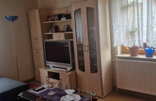 Nausslitz Apartment | Two-room apartment with separate bedroom and living room