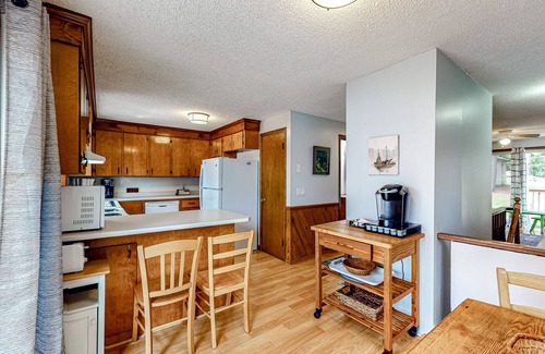 South China House | Two-story lakefront home with a seasonal dock, furnished deck, & washer/dryer