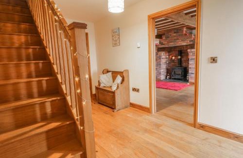 Caersws House | Ty Berllan