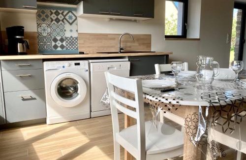 Riec-sur-Belon House | TY BERNIC maison en Pierre, lumineuse, 2 à 4 pers à Riec Sur Belon