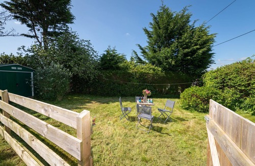 Malltraeth House | Ty Capel Bach - Traditional Cottage