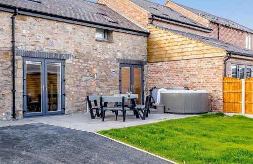 Trevor House | Ty Godro - Uk12745