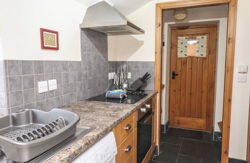 Snowdonia National Park Cottage | TY LLEWELYN, character holiday cottage in Betws-Y-Coed