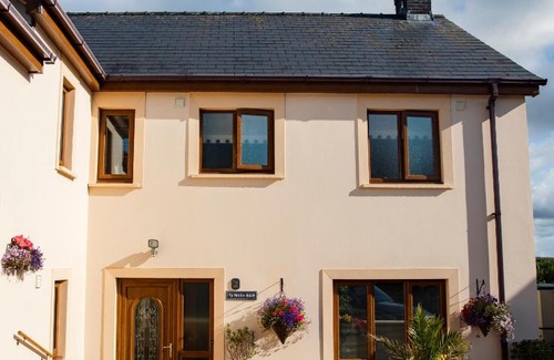 Cosheston Bed & Breakfast | Ty Melin