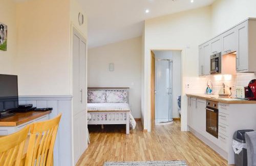 Brecon House | Ty Nant - Uk32239