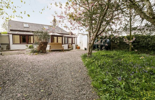 Llanddaniel Fab Cottage | Ty Taid