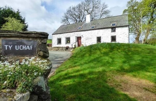 Cwmtirmynach Cottage | Ty Uchaf