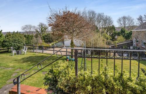 Gowerton House | Ty Ysgubor - Jyz